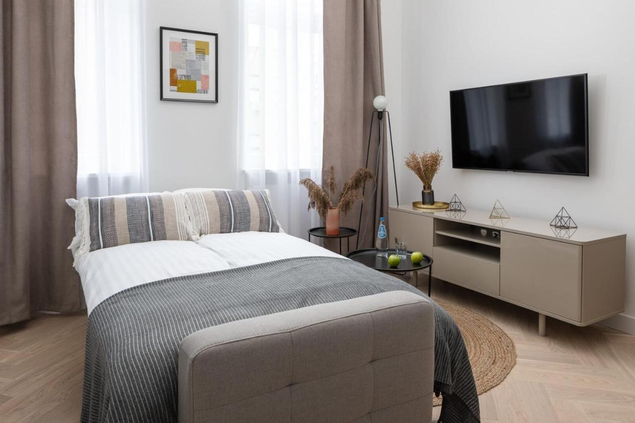 Boduena 4 - Elegant Apartment In Warsaw Centre By Noclegi Renters Exterior photo